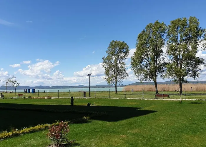 Lägenhet Lelle B20 Balatonlelle